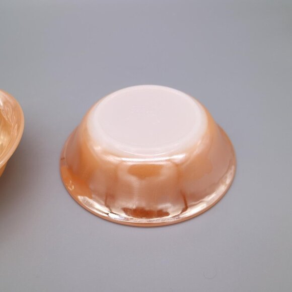 Vintage 1950s Anchor Hocking Fire King 5" Berry Desert Bowls - Picture 5 of 8